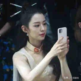 娱乐圈吃瓜四字艺人是谁,揭秘娱乐圈神秘“瓜王”