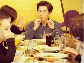 娱乐圈吃瓜打牌的是谁呀,娱乐圈打牌吃瓜风云人物揭秘