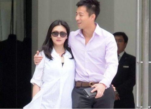 娱乐圈吃瓜大S和汪小菲,娱乐圈的甜蜜瓜田，揭秘他们的爱情故事