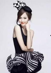 娱乐圈吃大瓜小说夏琪,娱乐圈风云变幻，揭秘大瓜背后的真相