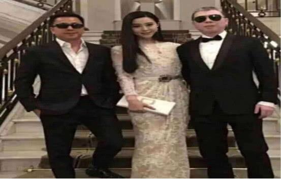 娱乐圈吃瓜指南新闻,揭秘明星幕后故事与热点事件