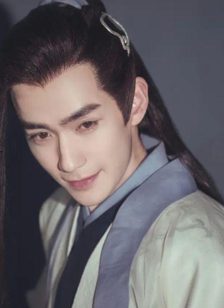 娱乐圈吃瓜朱一龙,娱乐圈吃瓜界的“瓜王”